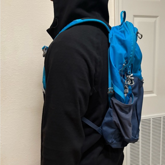 The North Face hiking camping backpacking backpack The North Face woman’s S/M - Picture 16 of 16